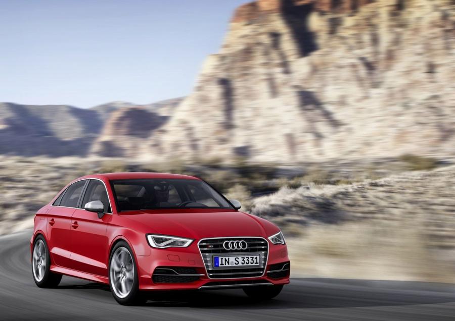  Audi S3 Sedan (8V) 2013 года  (WW) (фото 35 из 95)
